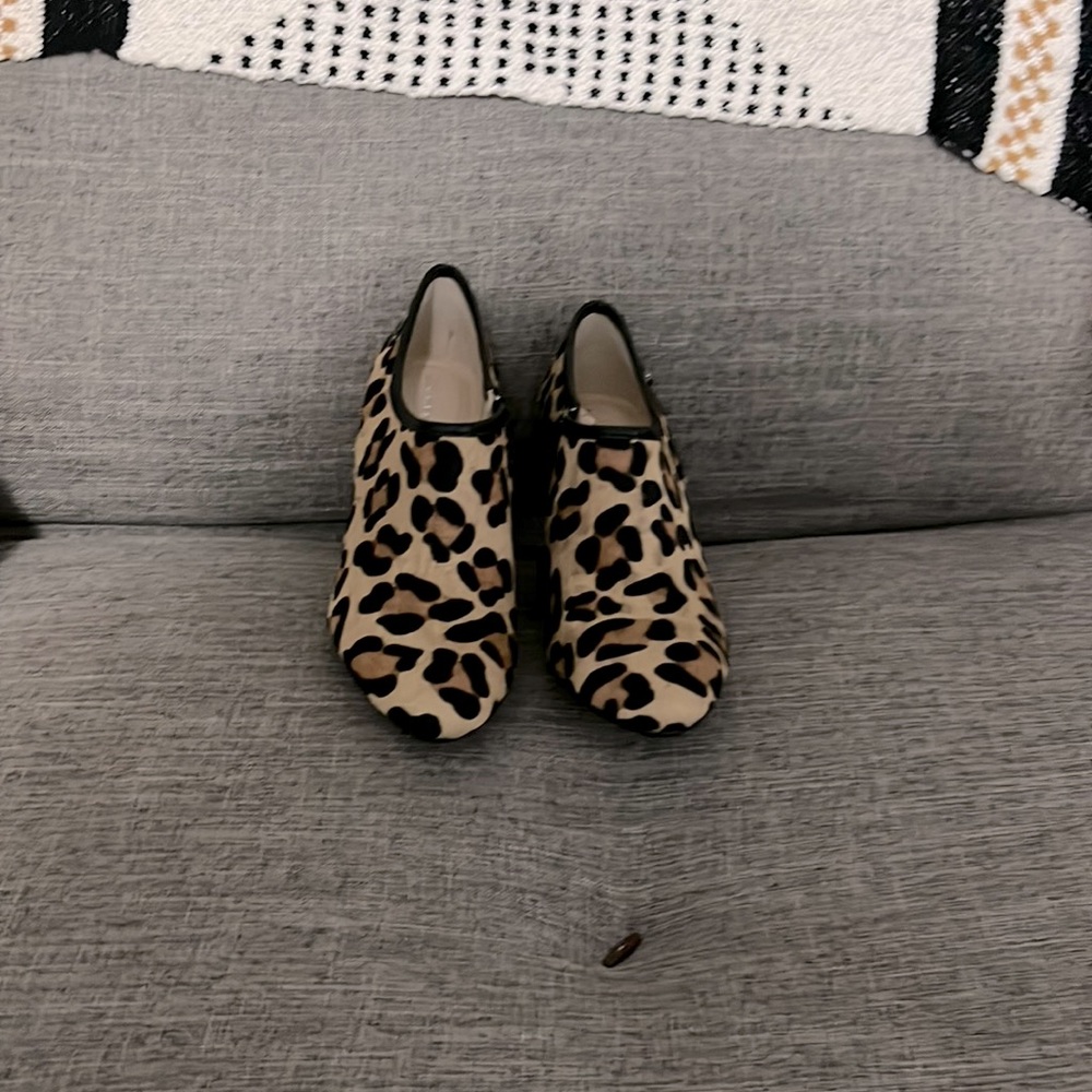 Calvin Klein- Size 6.5- Sexy Leopard print- ankle heeled boot